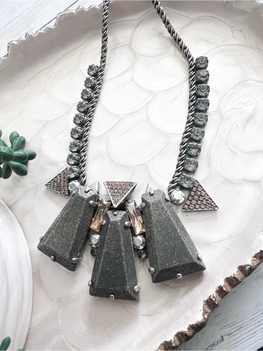Sorrelli Geometric Statement Necklace